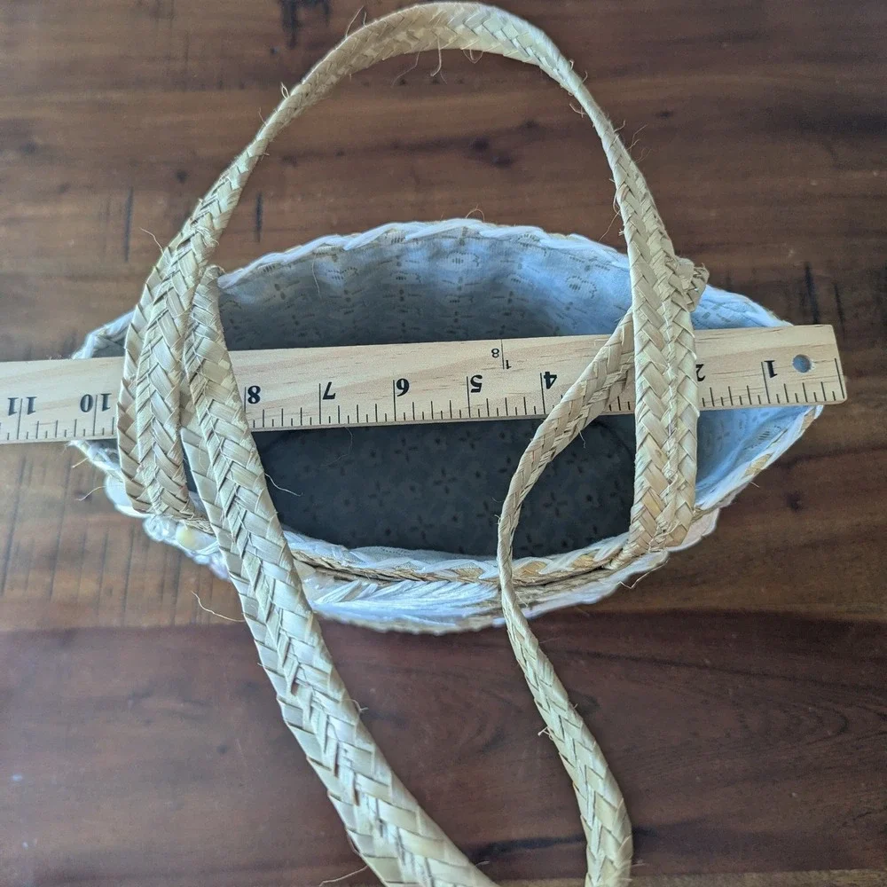 Woven Straw Tote Bucket‎ Shoulder Bag Tan Seashell Raffia  Fabric Lined Beach